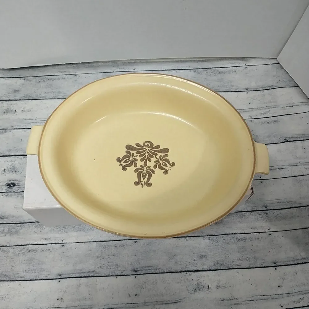 Vintage Pfaltzgraff Village 6-11 Oval Casserole Vegetable Serving Dish USA.